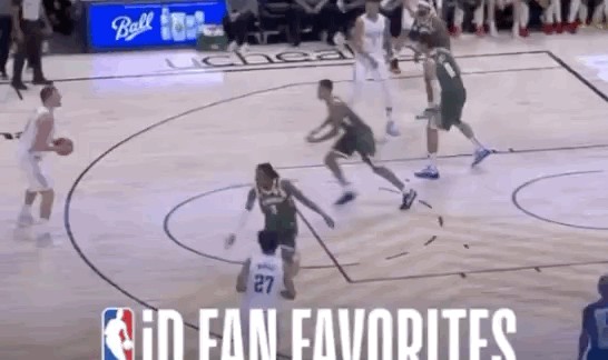 NBA官方公布年度最佳助攻：约基奇不看人妙传戈登当选